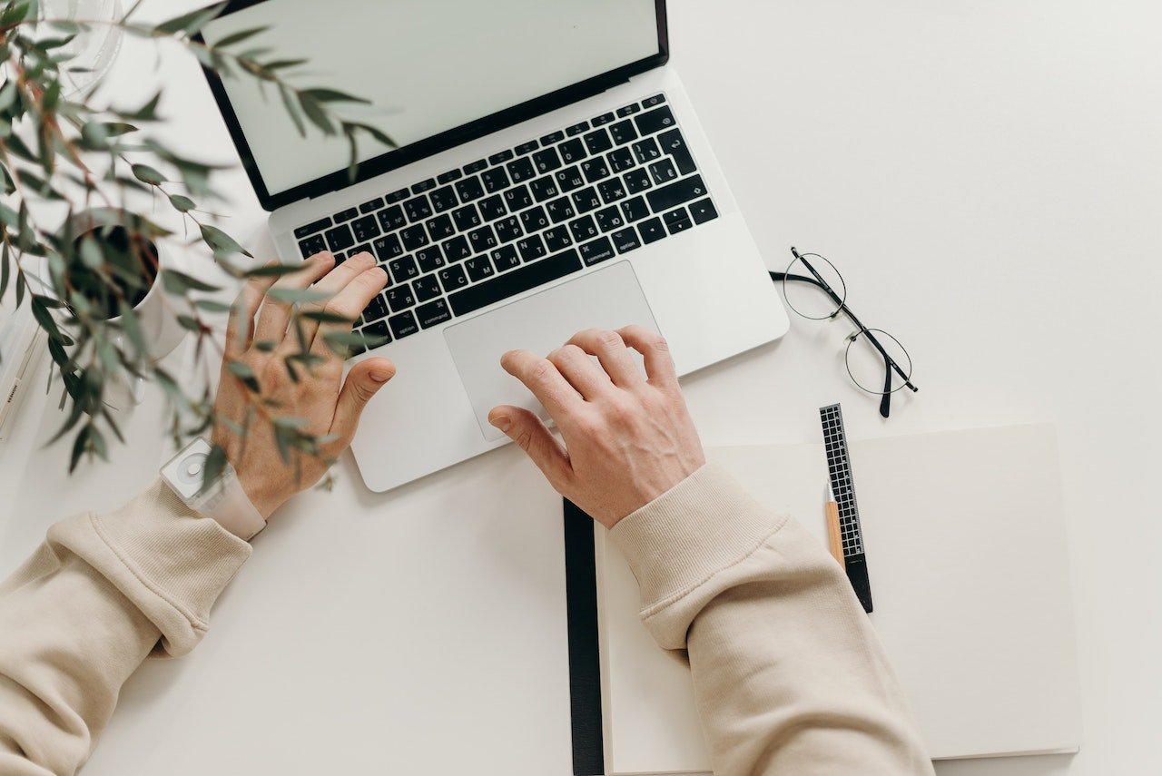 Arbeitslos oder Homeoffice? Mach trotzdem jetzt Urlaub!